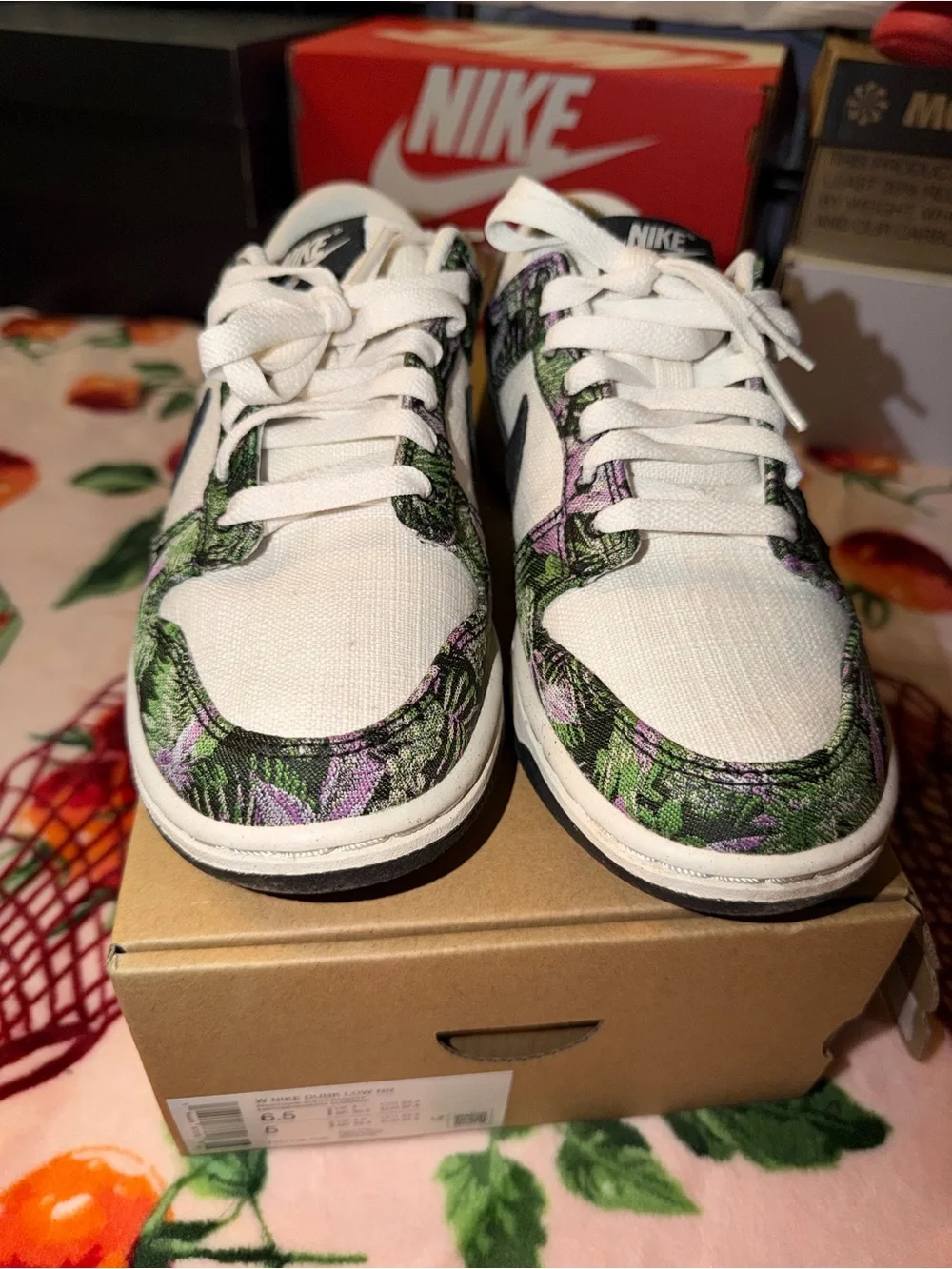 Nike Women's 6.5 Dunk Low Next Nature Floral Tapestry Like New Sneakers Shoes